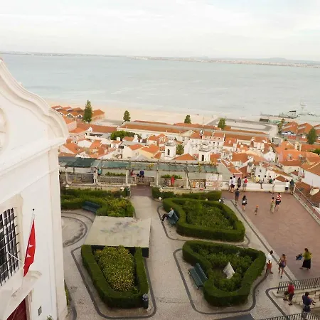 公寓 Tram 28 With Perfect View Over Alfama *